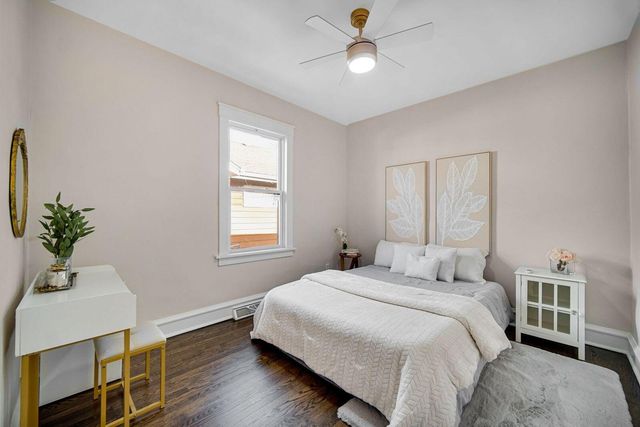 1828 Stanton Avenue, Whiting, IN 46394