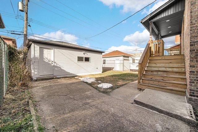 1828 Stanton Avenue, Whiting, IN 46394