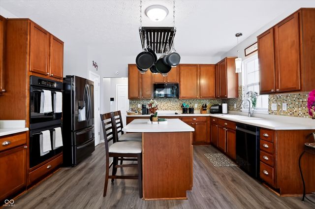 3415 Aylesford Lane, Indianapolis, IN 46228