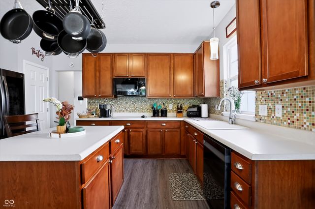 3415 Aylesford Lane, Indianapolis, IN 46228