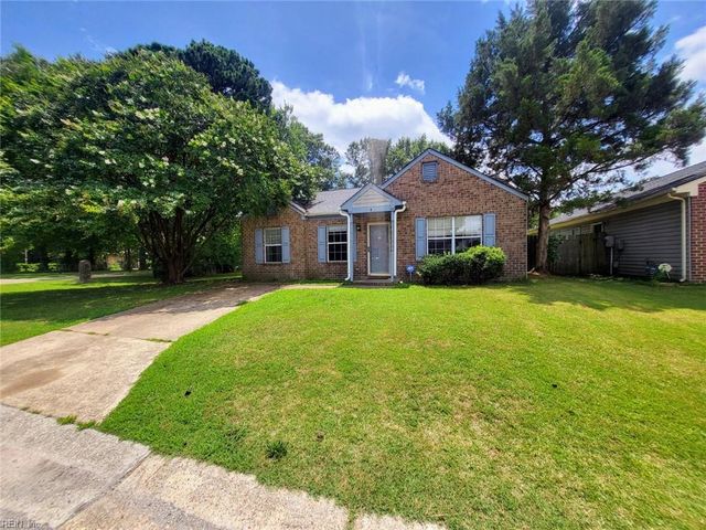 4 Roy CT, Hampton, VA 23666