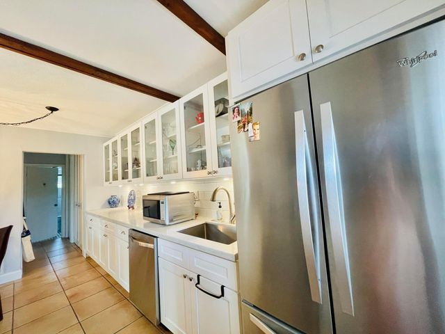 234 Hibiscus Ave Apt 271, Lauderdale By The Sea, FL 33308