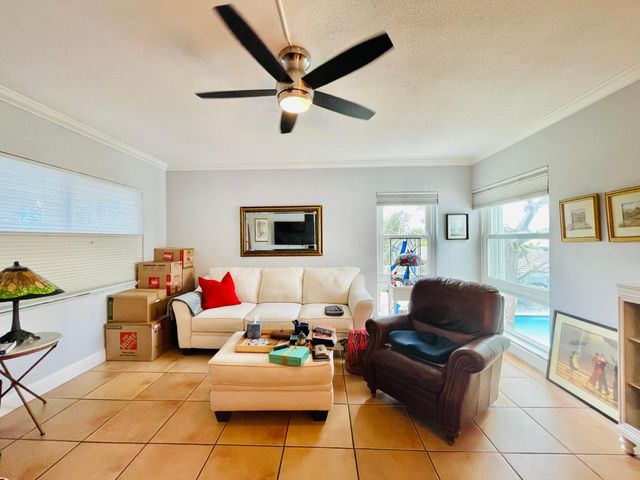 234 Hibiscus Ave Apt 271, Lauderdale By The Sea, FL 33308