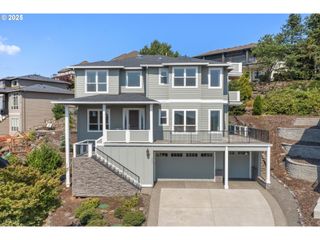 3537 Nw 18TH Cir, Camas, WA 98607
