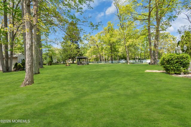 400 Diamond Road, Jackson, NJ 08527