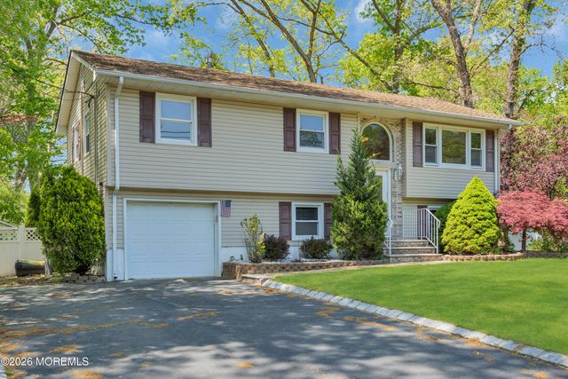 400 Diamond Road, Jackson, NJ 08527