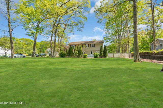 400 Diamond Road, Jackson, NJ 08527