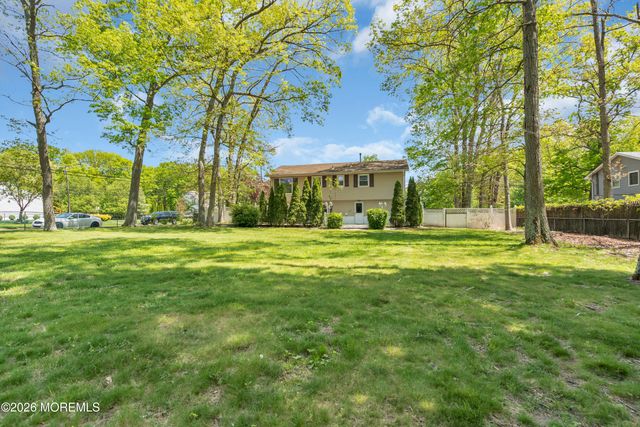 400 Diamond Road, Jackson, NJ 08527