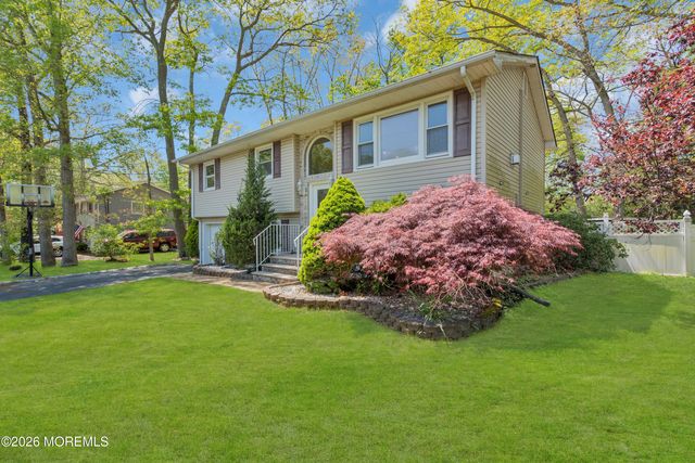 400 Diamond Road, Jackson, NJ 08527