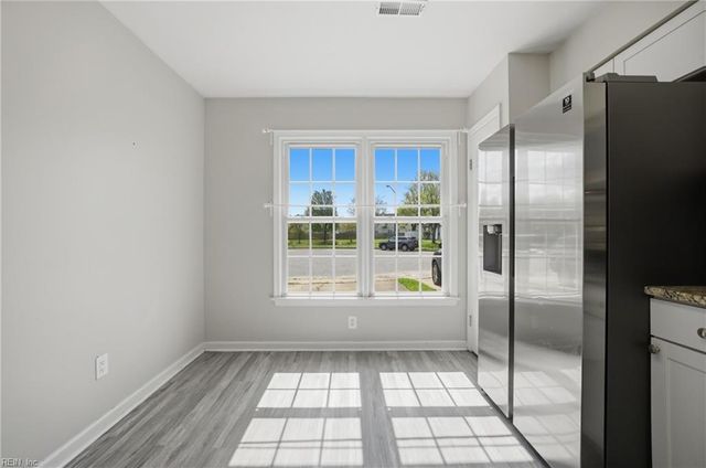 4606 Stonebridge Lane, Virginia Beach, VA 23462