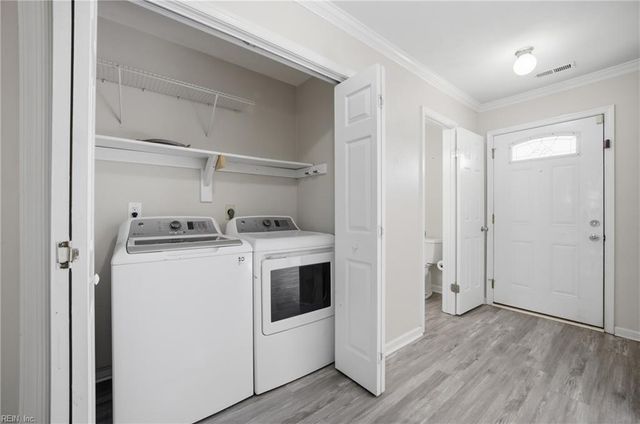 4606 Stonebridge Lane, Virginia Beach, VA 23462