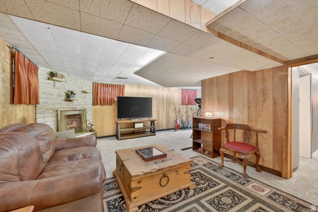 930 S TAYLOR, Ogden, UT 84404