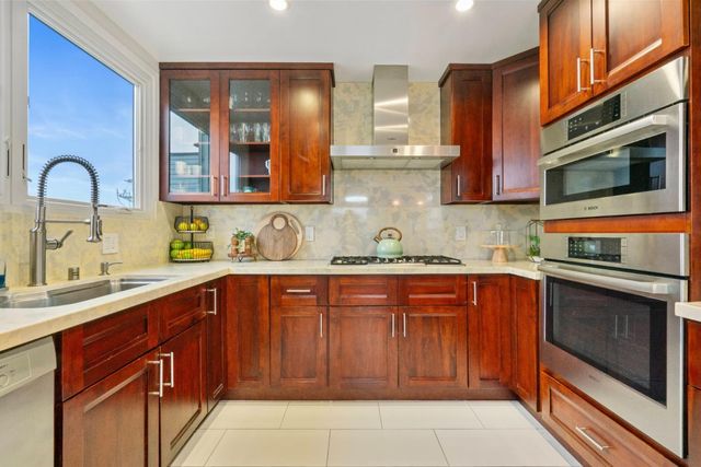 23 Fernwood Avenue, Daly City, CA 94015