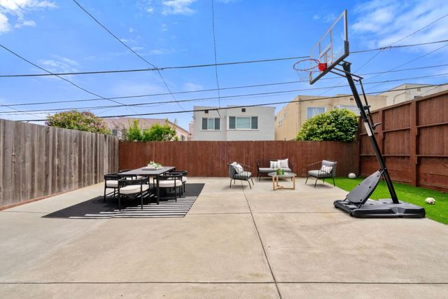 23 Fernwood Avenue, Daly City, CA 94015