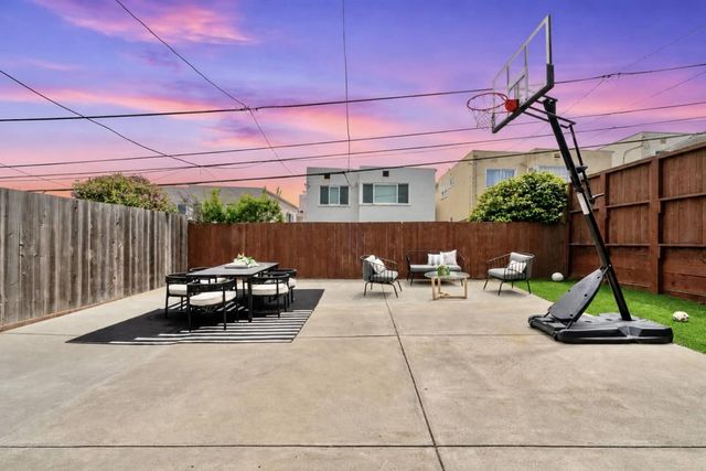23 Fernwood Avenue, Daly City, CA 94015
