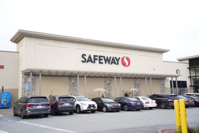 23 Fernwood Avenue, Daly City, CA 94015