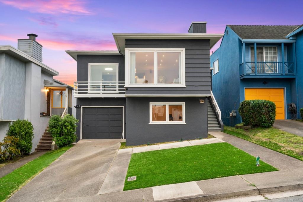 23 Fernwood Avenue, Daly City, CA 94015