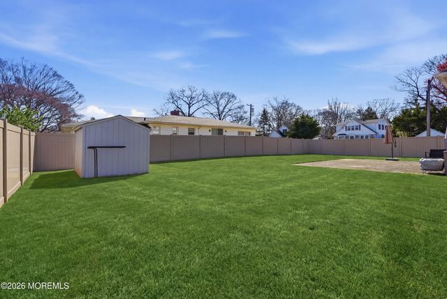 227 Chatham Avenue, Oakhurst, NJ 07755