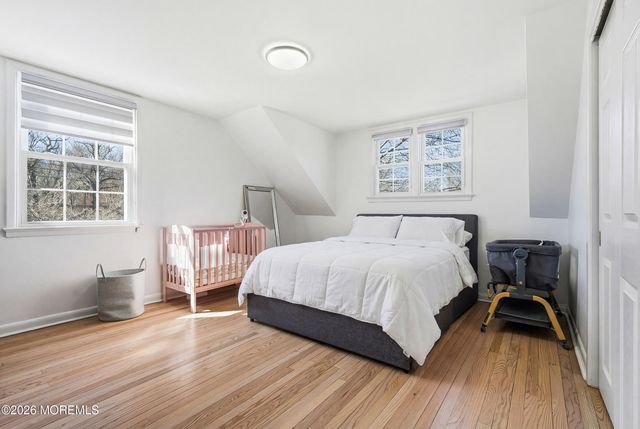 227 Chatham Avenue, Oakhurst, NJ 07755