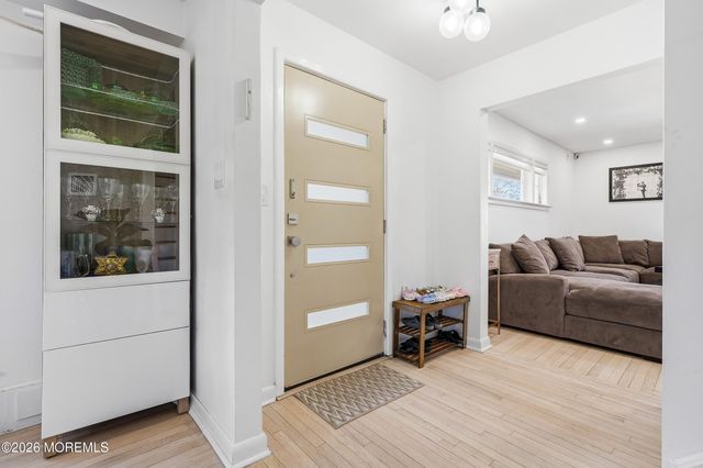 227 Chatham Avenue, Oakhurst, NJ 07755