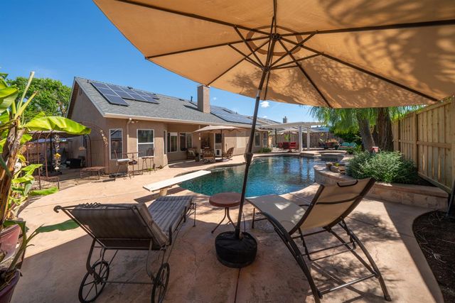 1774 N Homsy Avenue, Clovis, CA 93619