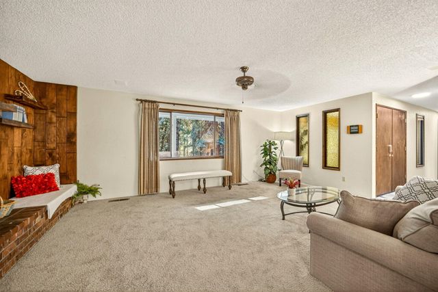 7900 Redwood Highway, Grants Pass, OR 97527