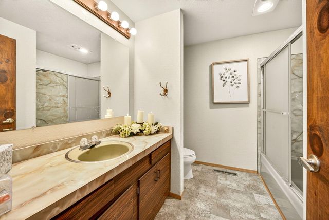 7900 Redwood Highway, Grants Pass, OR 97527