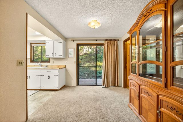 7900 Redwood Highway, Grants Pass, OR 97527