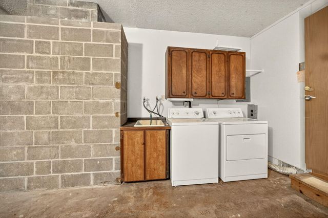 7900 Redwood Highway, Grants Pass, OR 97527