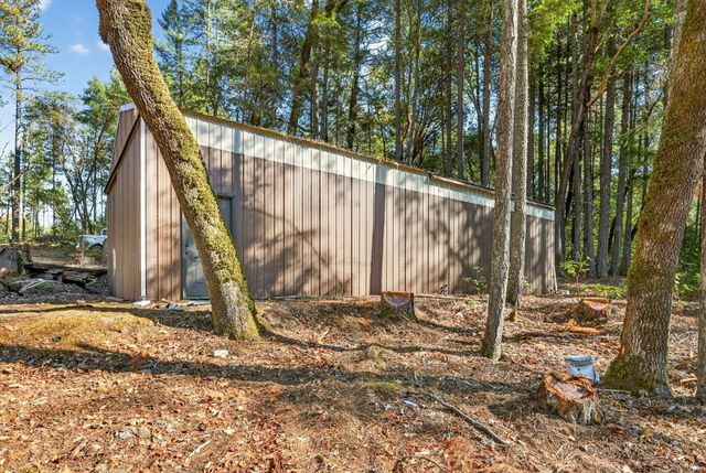 7900 Redwood Highway, Grants Pass, OR 97527