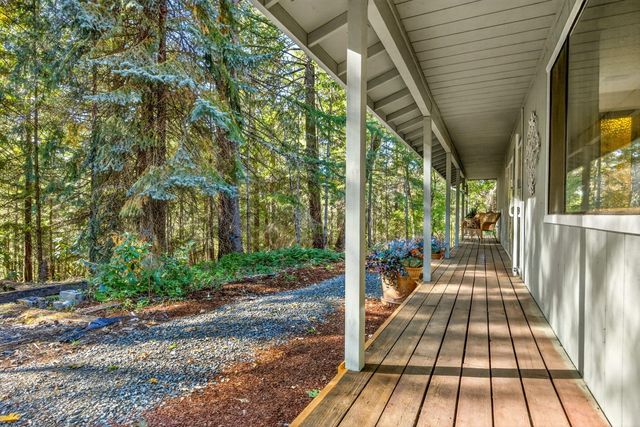 7900 Redwood Highway, Grants Pass, OR 97527