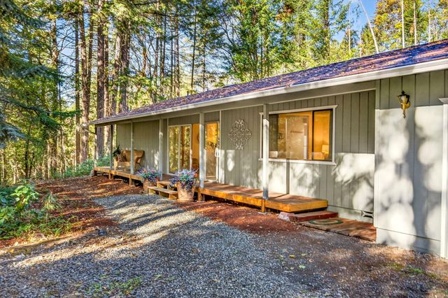 7900 Redwood Highway, Grants Pass, OR 97527