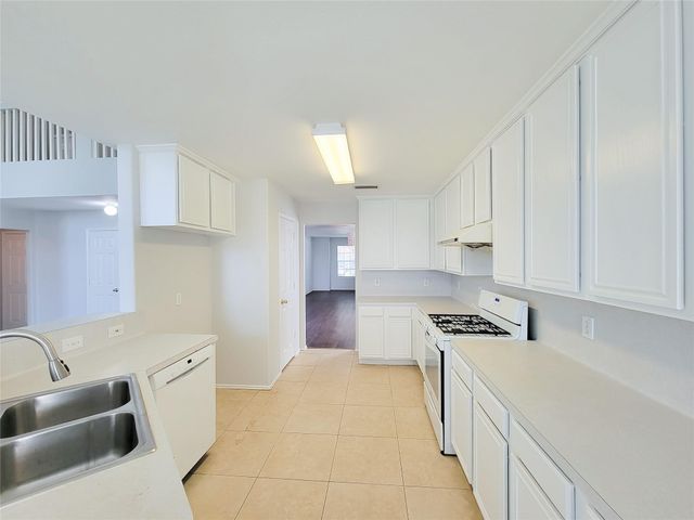 19726 Lindenfield Court, Katy, TX 77449