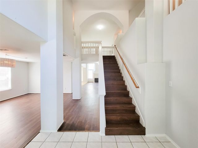19726 Lindenfield Court, Katy, TX 77449