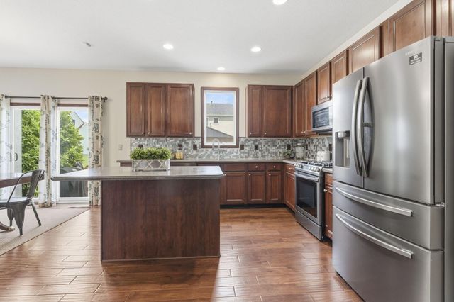 1633 Sunflower Street, Lewis Center, OH 43035