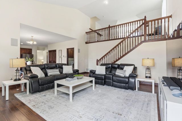 1633 Sunflower Street, Lewis Center, OH 43035