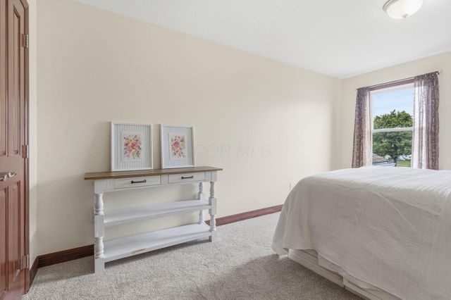 1633 Sunflower Street, Lewis Center, OH 43035