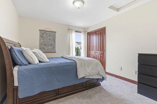 1633 Sunflower Street, Lewis Center, OH 43035