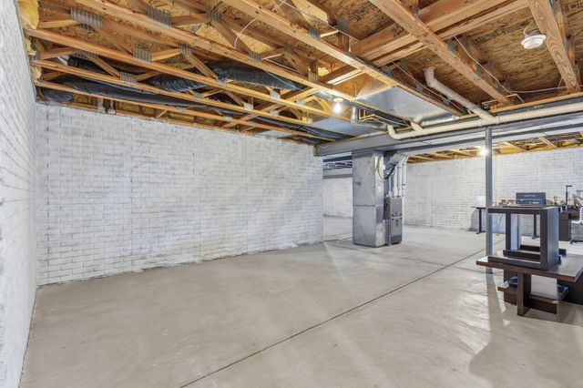 1633 Sunflower Street, Lewis Center, OH 43035