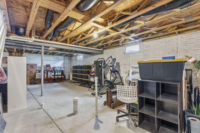 1633 Sunflower Street, Lewis Center, OH 43035