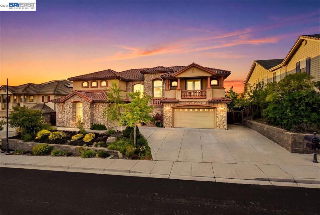 2851 E Cog Hill Ter, Dublin, CA 94568