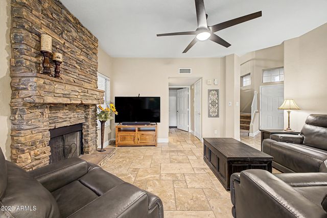 1522 E BEACON Drive, Gilbert, AZ 85234