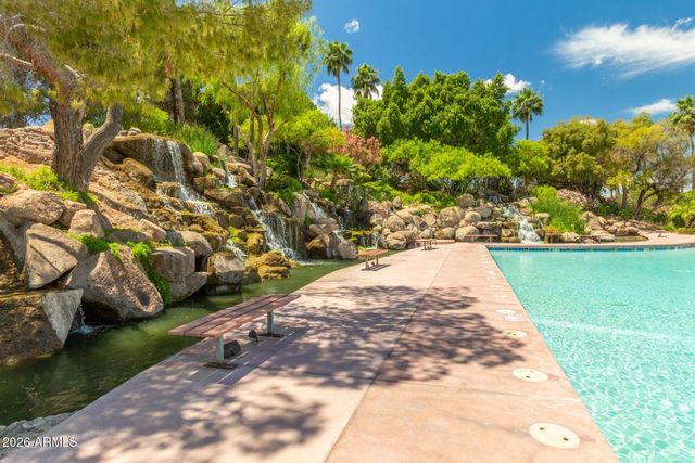 1522 E BEACON Drive, Gilbert, AZ 85234
