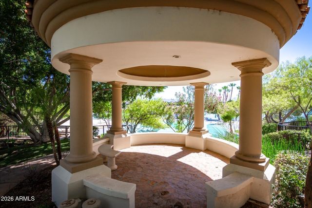 1522 E BEACON Drive, Gilbert, AZ 85234