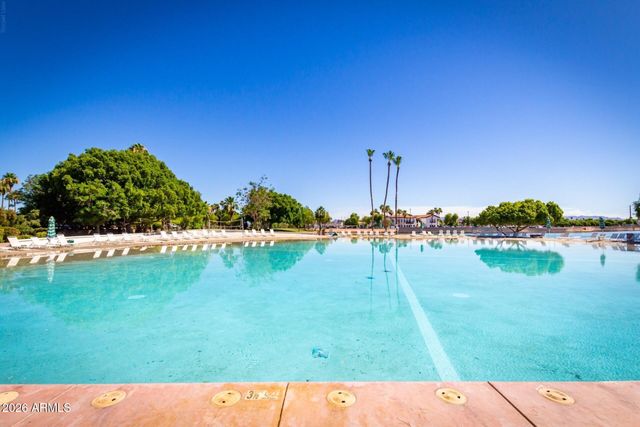 1522 E BEACON Drive, Gilbert, AZ 85234
