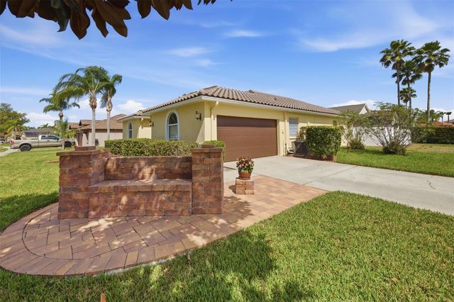 22521 MAGNOLIA TRACE BOULEVARD, Lutz, FL 33549