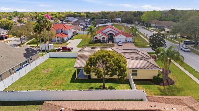 22521 MAGNOLIA TRACE BOULEVARD, Lutz, FL 33549