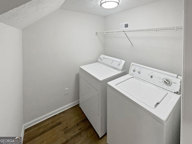 1800 Welmington Way, Peachtree City, GA 30269