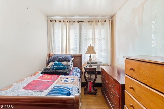 197 16Th Ave, Paterson City, NJ 07501