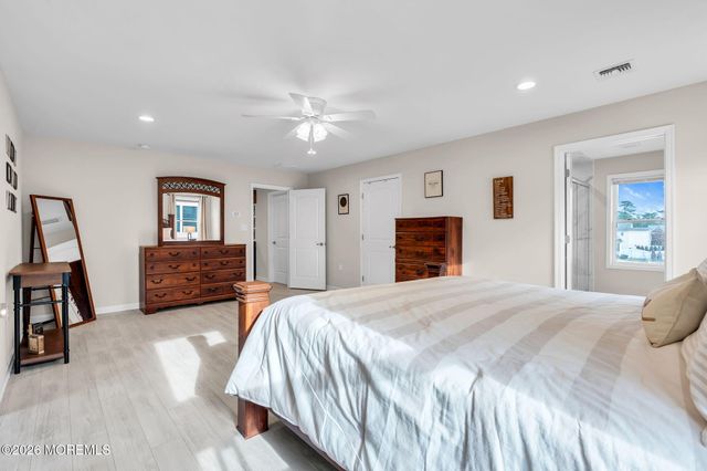 1267 Cypress Street, Forked River, NJ 08731